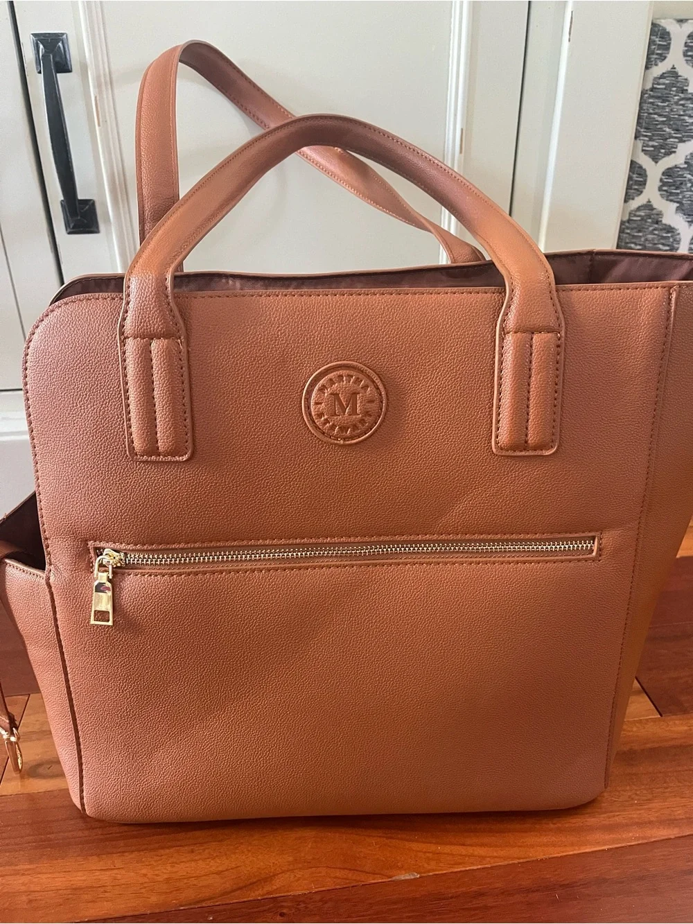 Martha Stewart Cognac Dog Tote Bag Carrier with Front Zip Pocket - NWOT